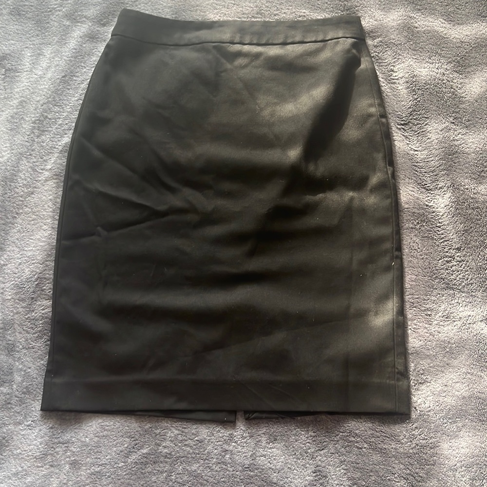 Banana republic all black professional skirt.